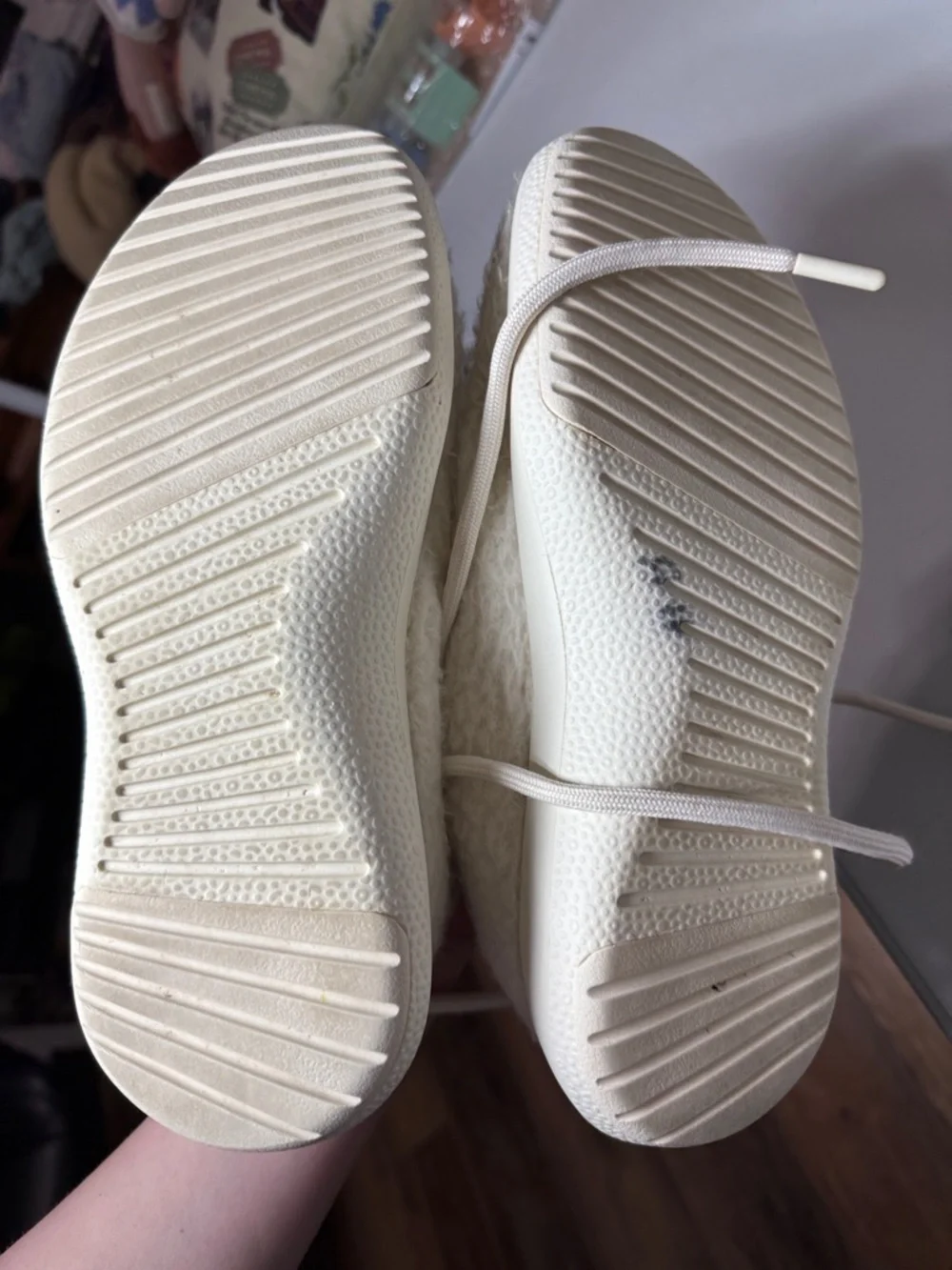 Allbirds Men’s Wool Runner-Up Fluffs - Picture 8 of 9